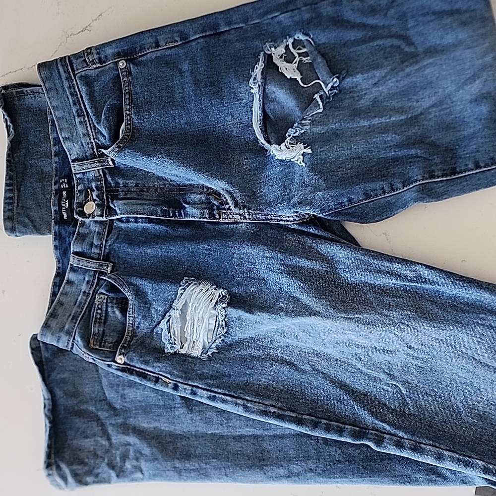 PRICE DROP-Pretty Little Thing High-Waisted Wide Leg Jeans - US 8 - WORN ONCE